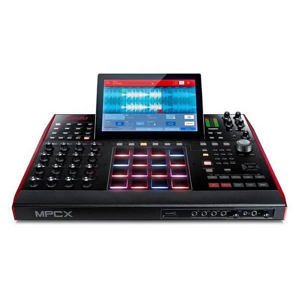 Akai  MPC X - MPCX Music Production Center standalone audio e MIDI multitraccia