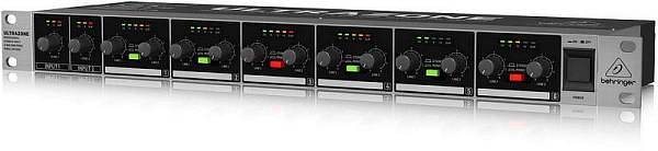 Behringer ZMX2600 - zone mixer 6 zone