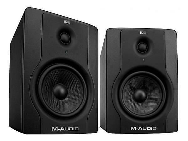M Audio Bx8 D2 (coppia) - Studio Monitor 8"/1.25" Biamplificati 260w