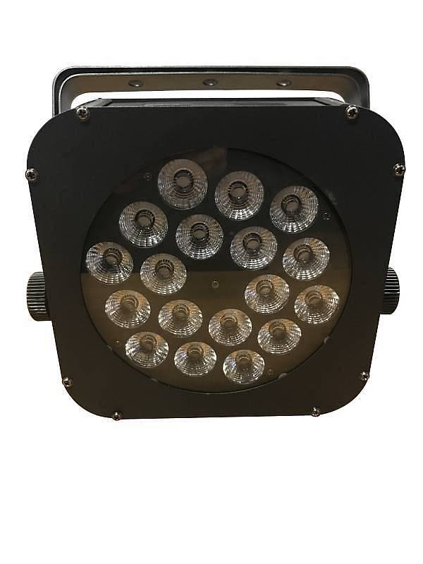 Extreme QUAD FLAT-1812 PAR LED 216 WATT 18 X 12W + CONTROLLO DMX