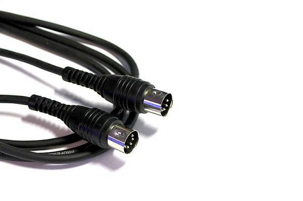 Extreme Cavo MIDI standard - 50 centimetri - MIDMM05