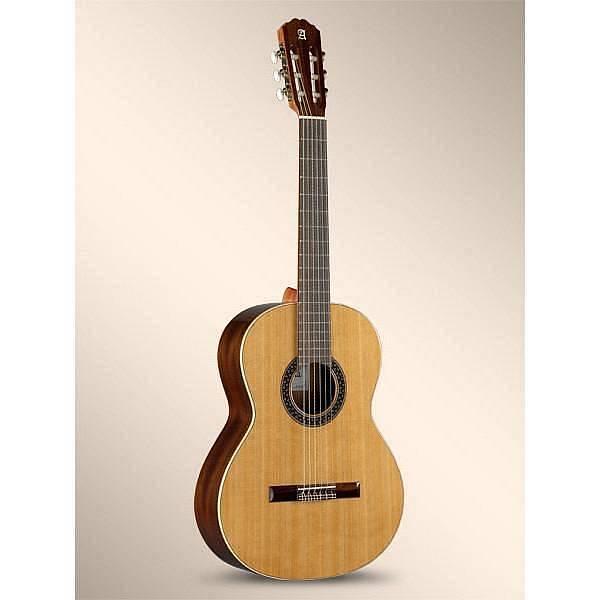 Alhambra K1C Cadete - chitarra classica misura 3/4 spagnola in cedro massello