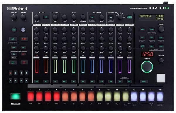 ROLAND TR-8S Rhythm Performer AIRA Sampler - batteria campionatore