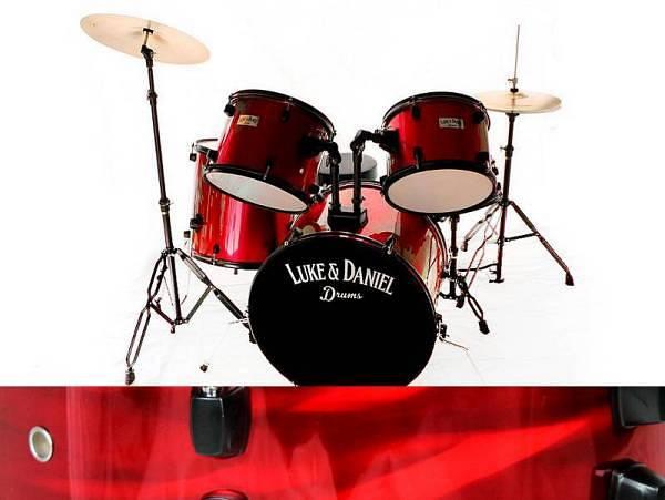 Luke & Daniel D900LRD - Batteria acustica 5 pezzi completa con piatti e hardware - colore laser red