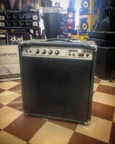 SOUND BASS - AMPLIFICATORE PER BASSO STUDIO BASS - BUONE CONDIZIONI