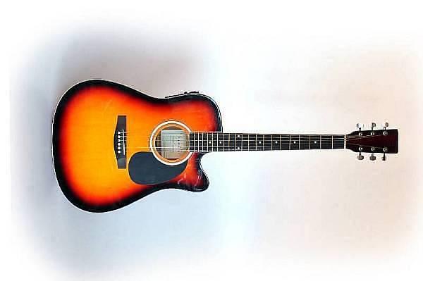 DAM MG420CEQSB CHITARRA ACUSTICA SUNBURST AMPLIFICATA CUTAWAY