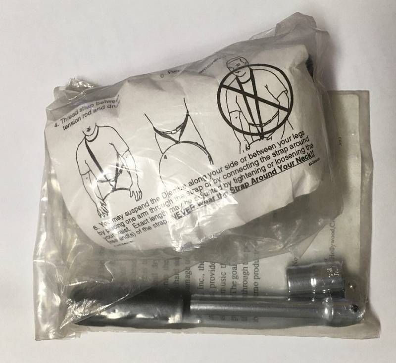 Remo set cinghia e chiave pelle per djembe