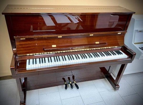 H.HARTMANN Pianoforte Acustico Verticale