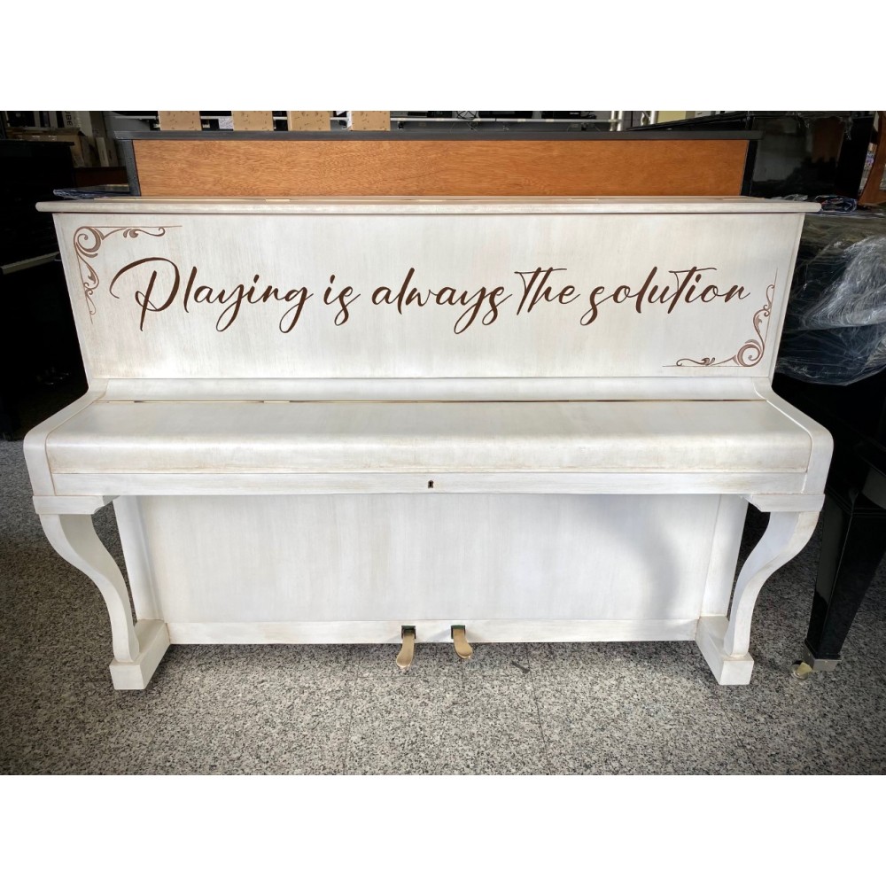 Pianoforte Acustico Verticale Tedesco Legnica Bianco Pastello con Grafica Scritta Artistica - Ricondizionato
