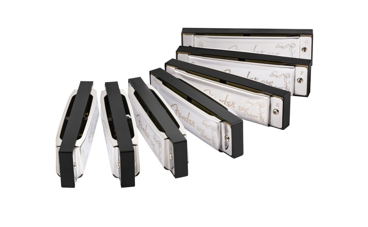 Fender Blues Deluxe Harmonica, Pack of 7, with Case