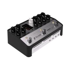 Two Notes REVOLT GUITAR - Preamplificatore valvolare analogico a 3 canali