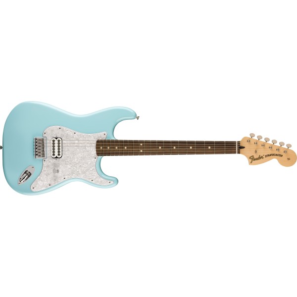 Fender Limited Edition Tom Delonge Stratocaster®, Rosewood Fingerboard, Daphne Blue