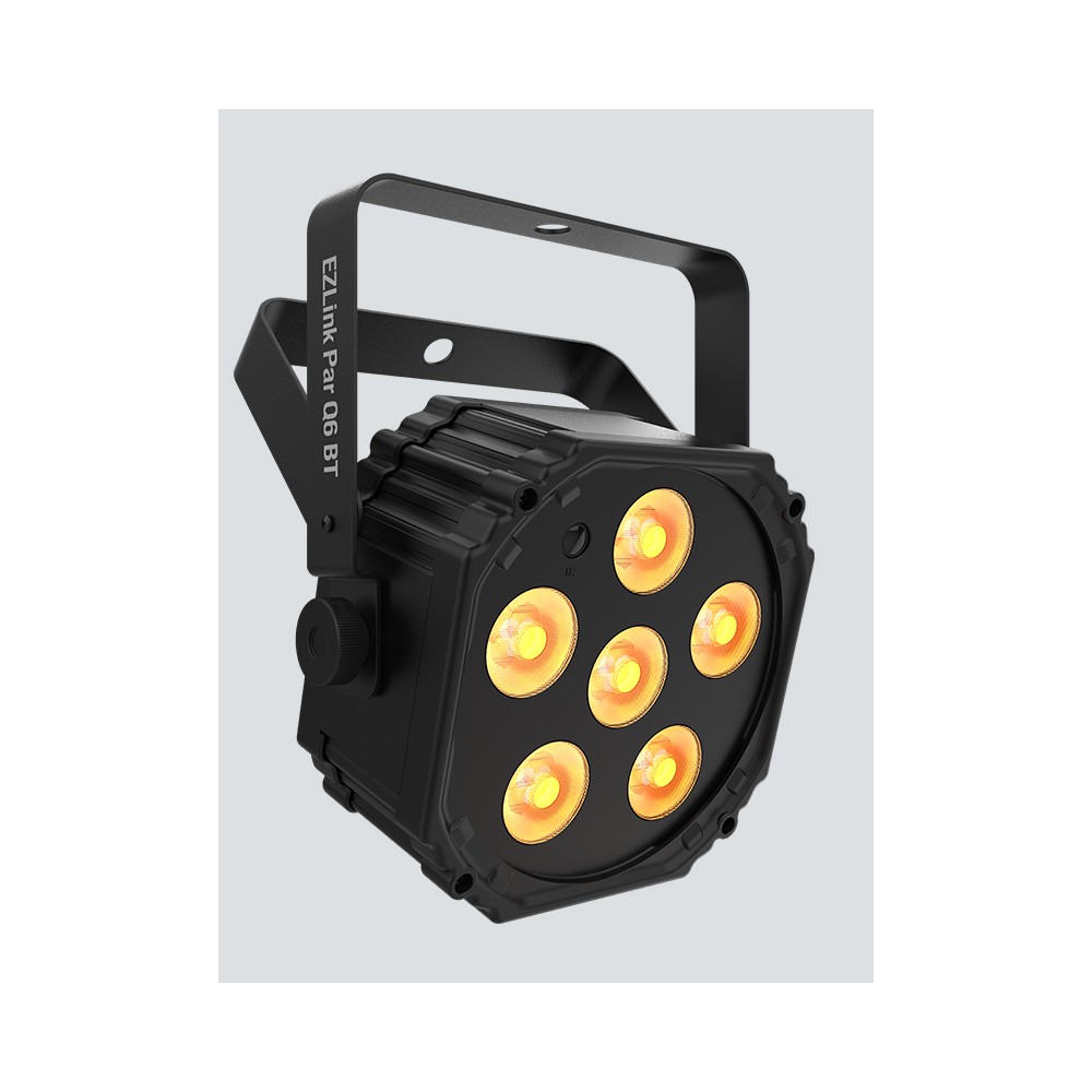 Chauvet DJ EZLink Par Q6 BT - Chauvet DJ EZLink Par Q6 BT è un LED PAR alimentato a batteria con tecnologia Wireless integrata